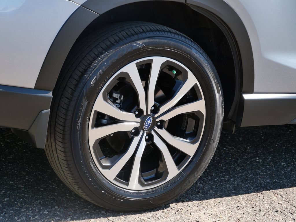 Used 2024 Subaru Forester Limited AWD/4WD image 7