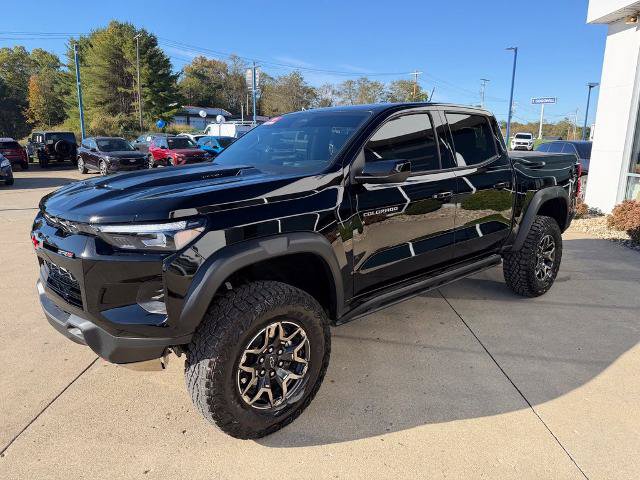 Used 2026 Chevrolet Colorado ZR2 AWD/4WD image 3