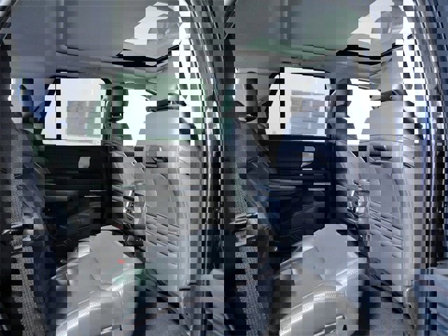 Certified 2025 Ford Expedition Active image 12