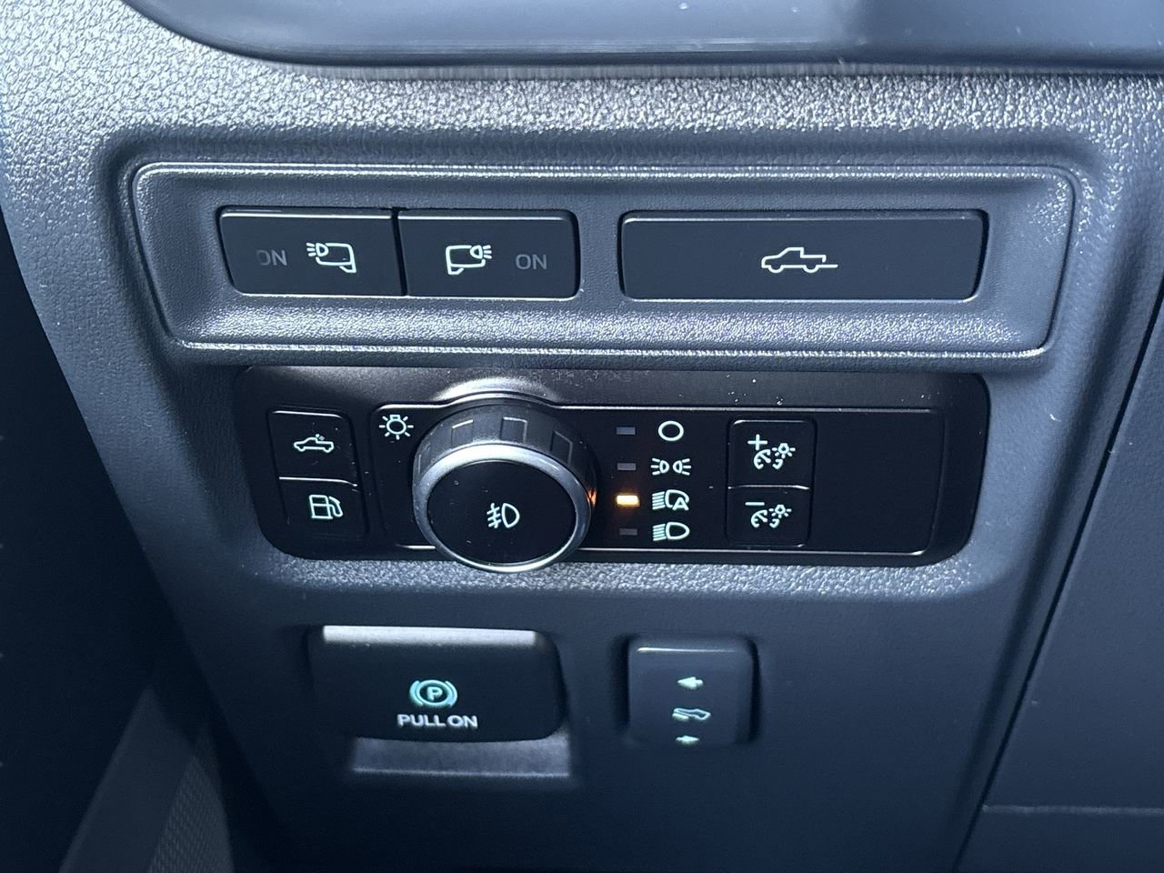 Certified 2023 Ford F150 Lariat w/ Trailer Tow Package image 20