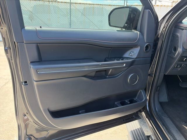Certified 2023 Ford Expedition Limited image 14