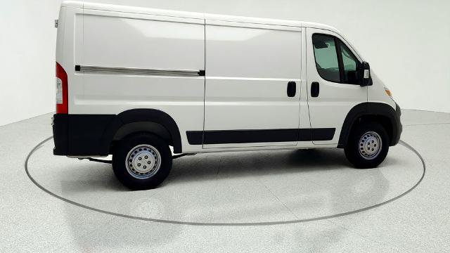 Used 2026 RAM ProMaster 2500 w/ Convenience Group FWD image 8