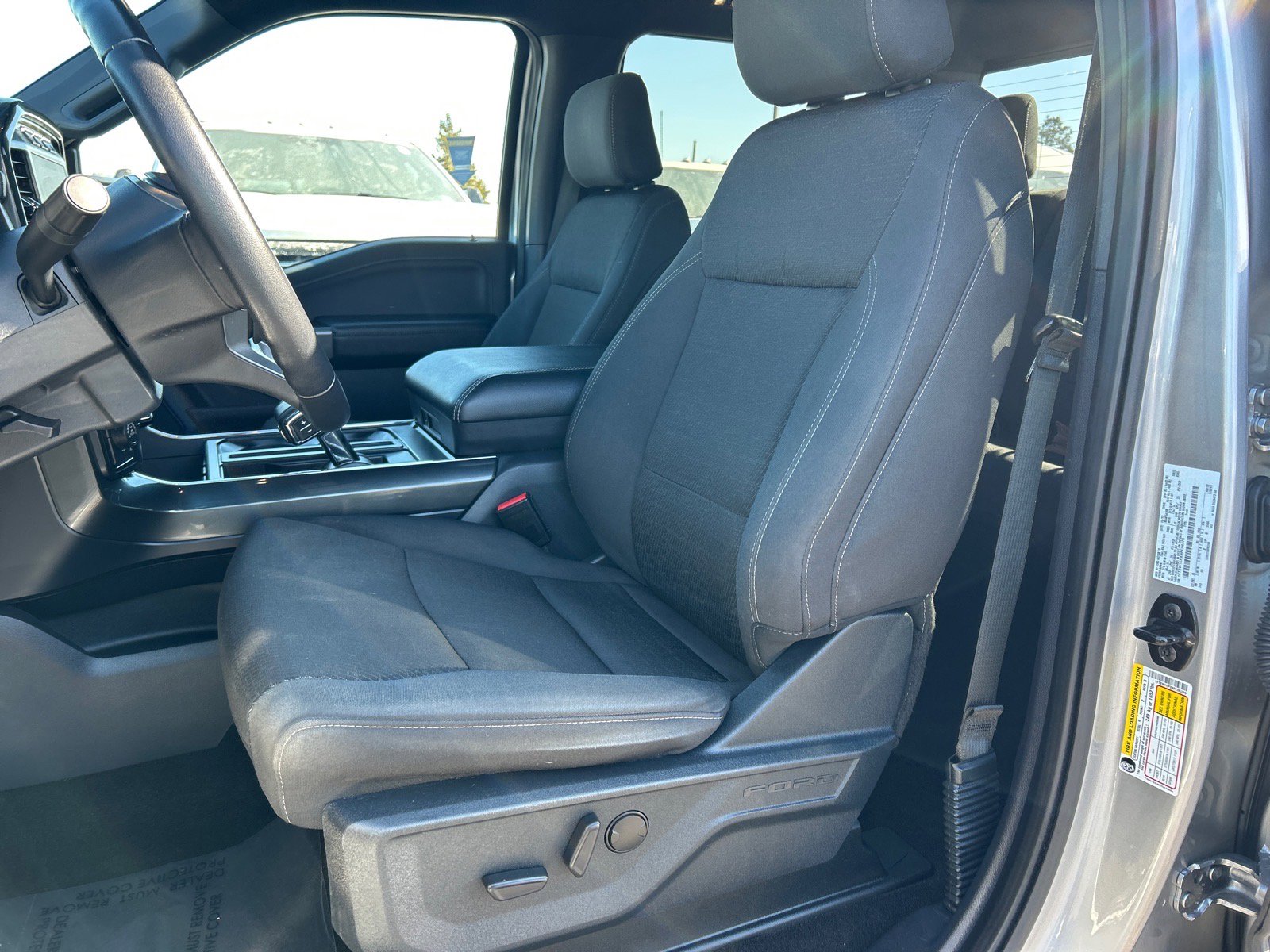 Certified 2022 Ford F150 XLT w/ Equipment Group 302A High image 9