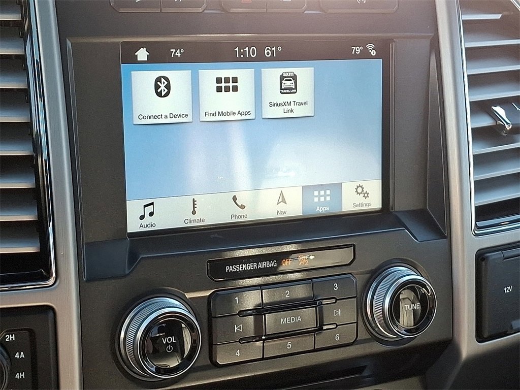 Certified 2018 Ford F150 Platinum w/ Equipment Group 701A Luxury image 21