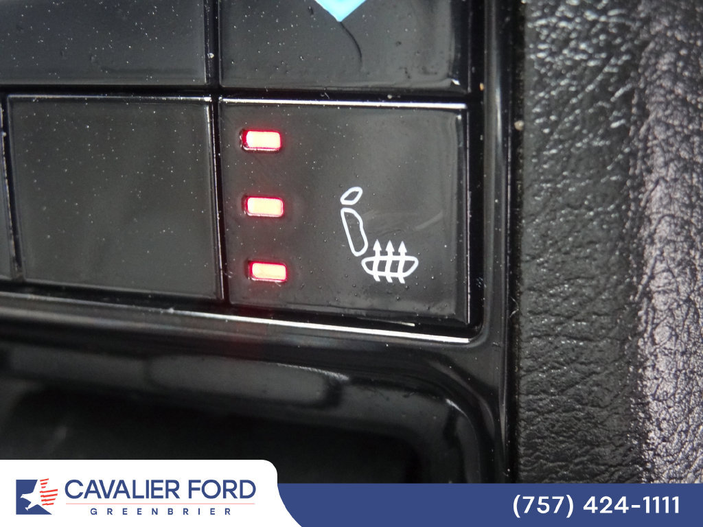 Used 2021 Jeep Grand Cherokee L Overland w/ Luxury Tech Group IV AWD/4WD image 15