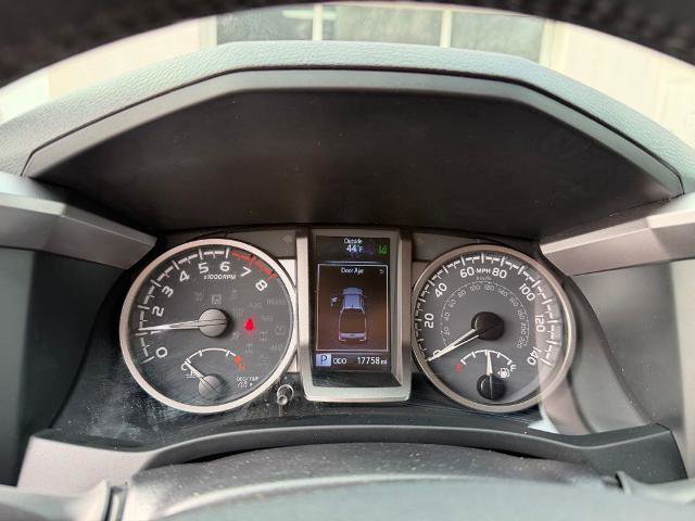 Used 2023 Toyota Tacoma SR5 w/ Technology Package AWD/4WD image 17