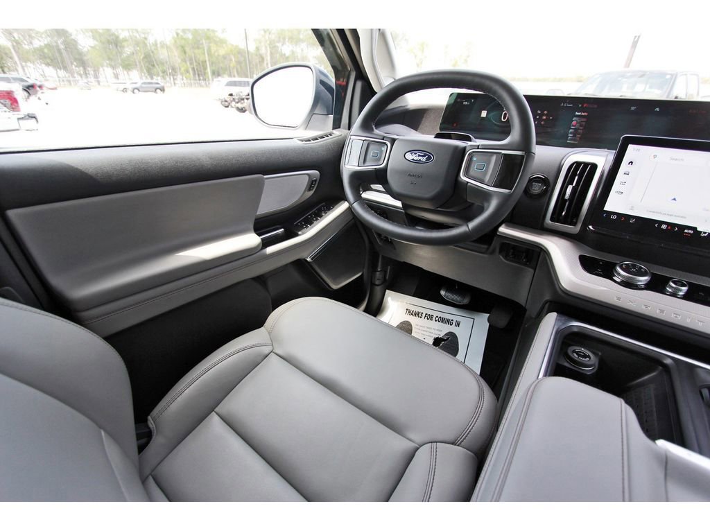 Certified 2025 Ford Expedition Max Active image 10