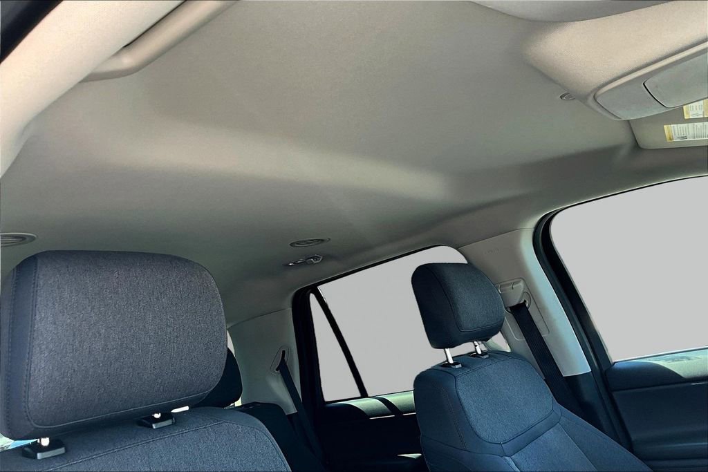Certified 2025 Ford Expedition Active AWD/4WD image 28