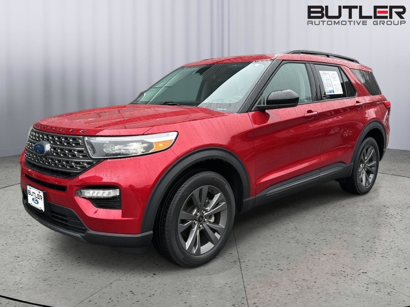 Certified 2022 Ford Explorer XLT w/ Equipment Group 202A