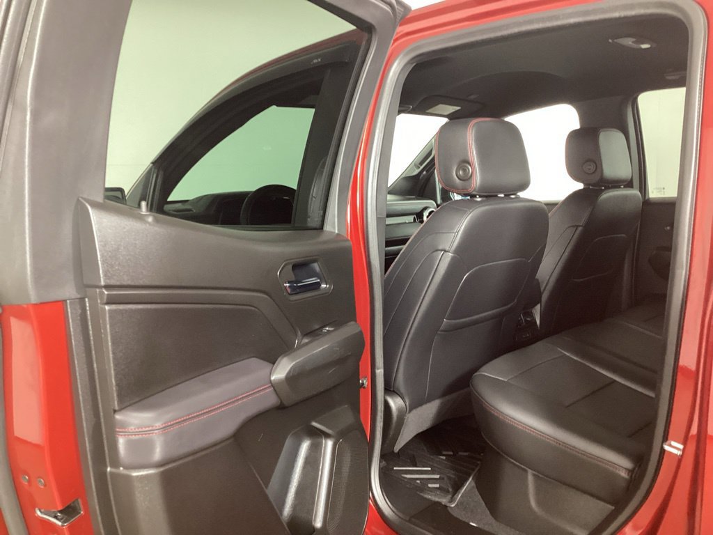 Used 2026 Chevrolet Colorado Z71 w/ Technology Package AWD/4WD image 28