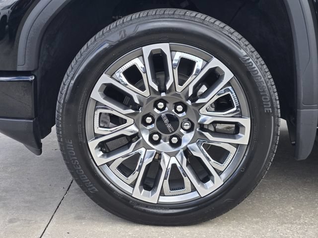 Used 2025 GMC Sierra 1500 Denali Ultimate AWD/4WD image 13