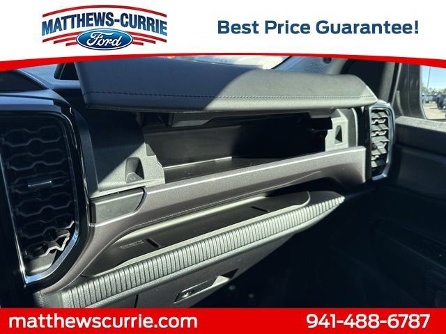 Certified 2025 Ford Ranger Lariat w/ Black Appearance Package image 24