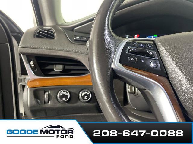 Used 2019 Cadillac Escalade Premium Luxury AWD/4WD image 13