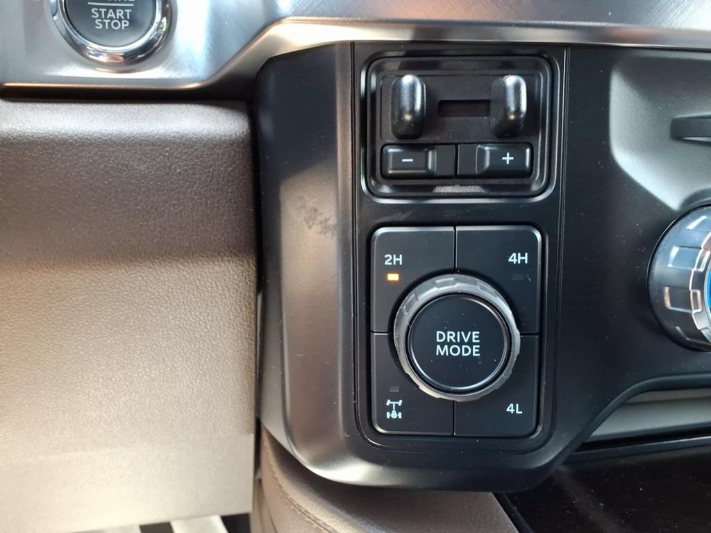 Certified 2024 Ford F350 King Ranch AWD/4WD image 22