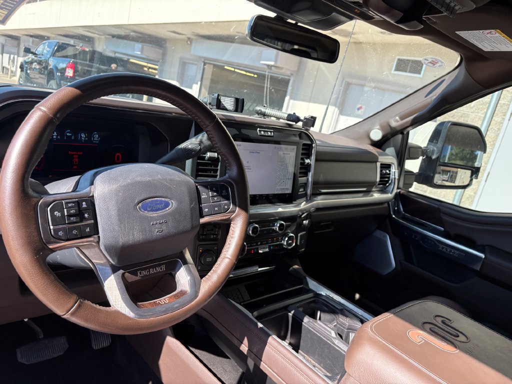 Certified 2025 Ford F250 King Ranch AWD/4WD image 29