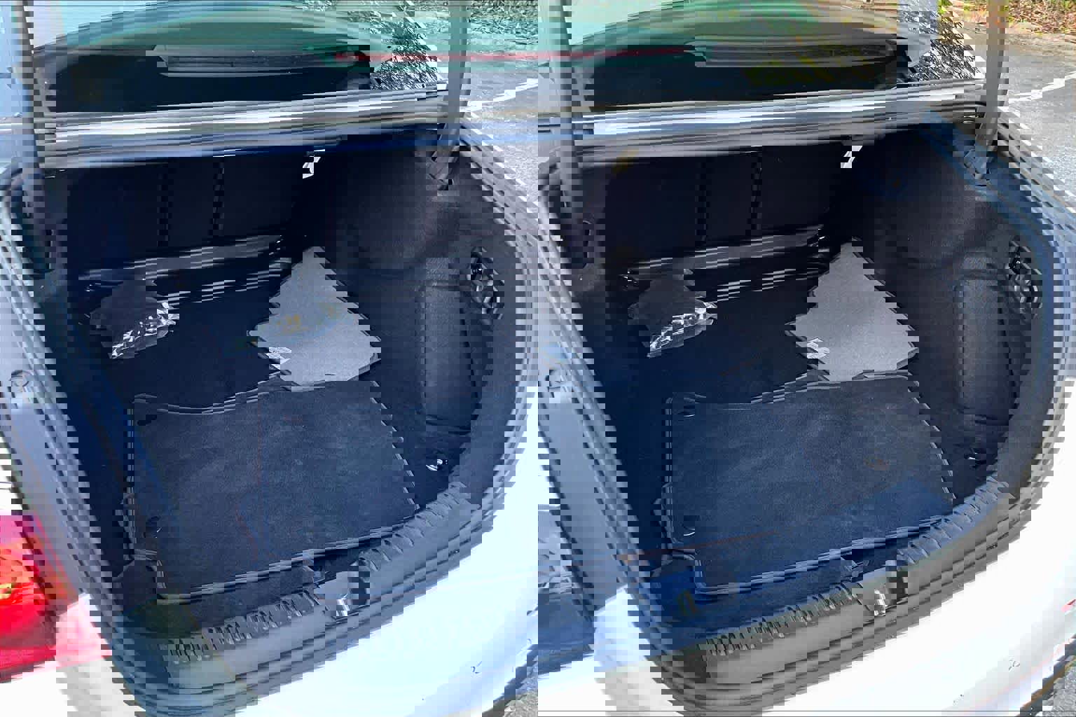 Used 2025 Mercedes-Benz E 350 Sedan w/ Winter Package image 31