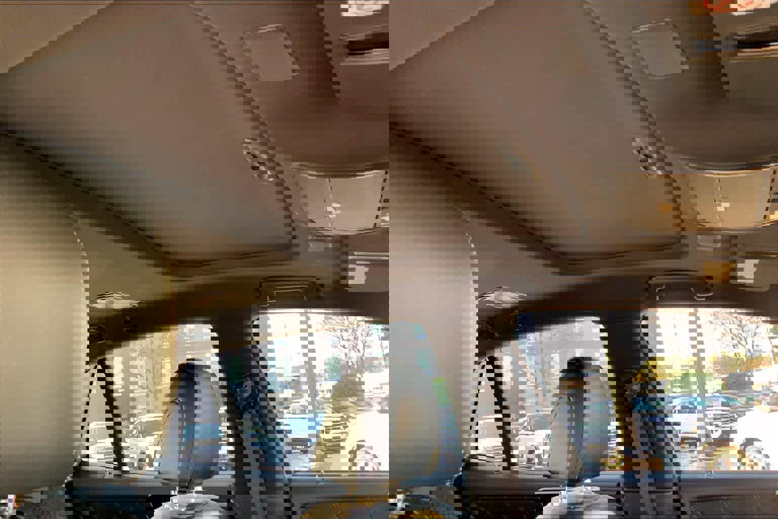 Used 2021 Lexus LS 500 w/ Accessory Package (Z2) image 12