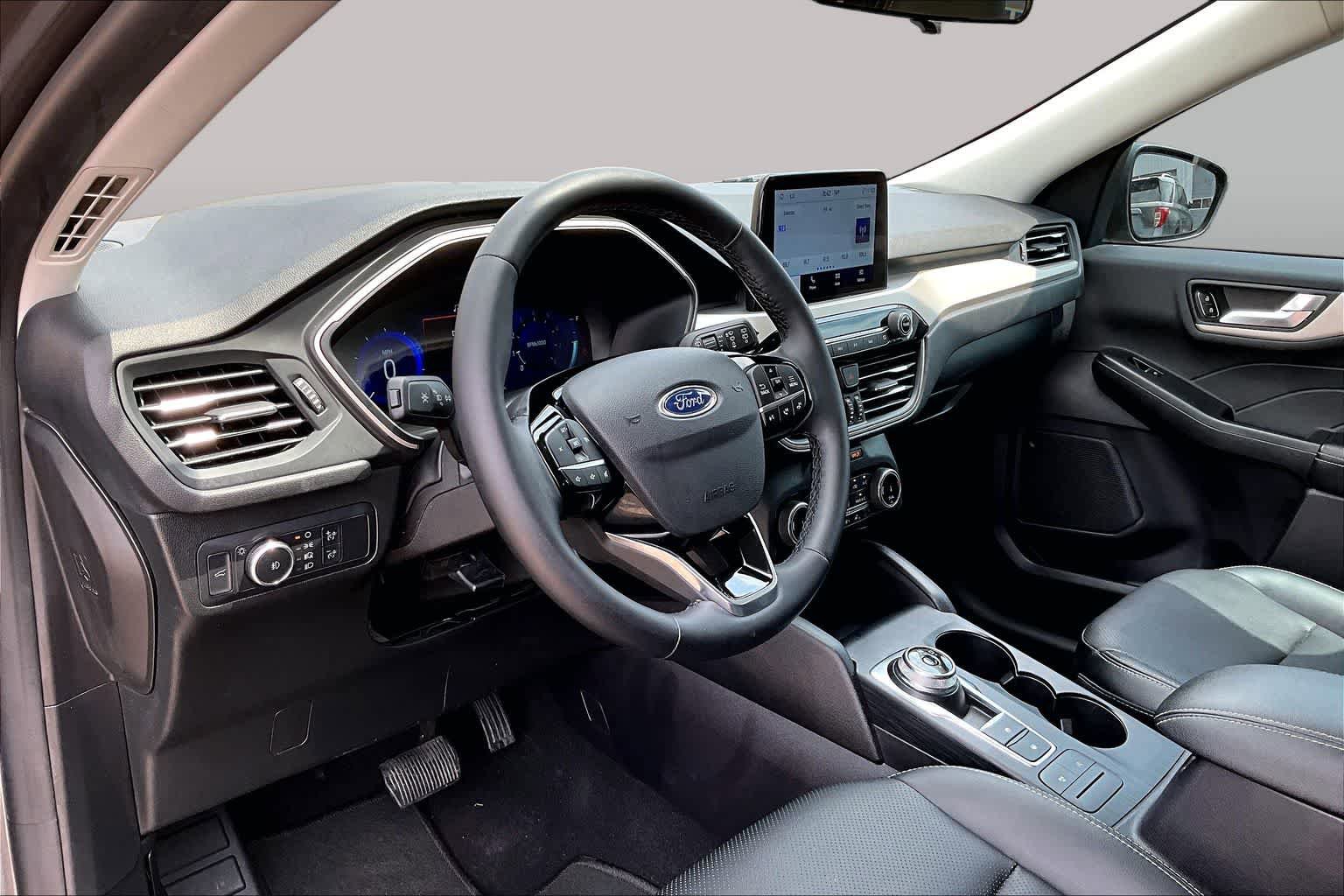 Certified 2022 Ford Escape SEL w/ Technology Package FWD image 18