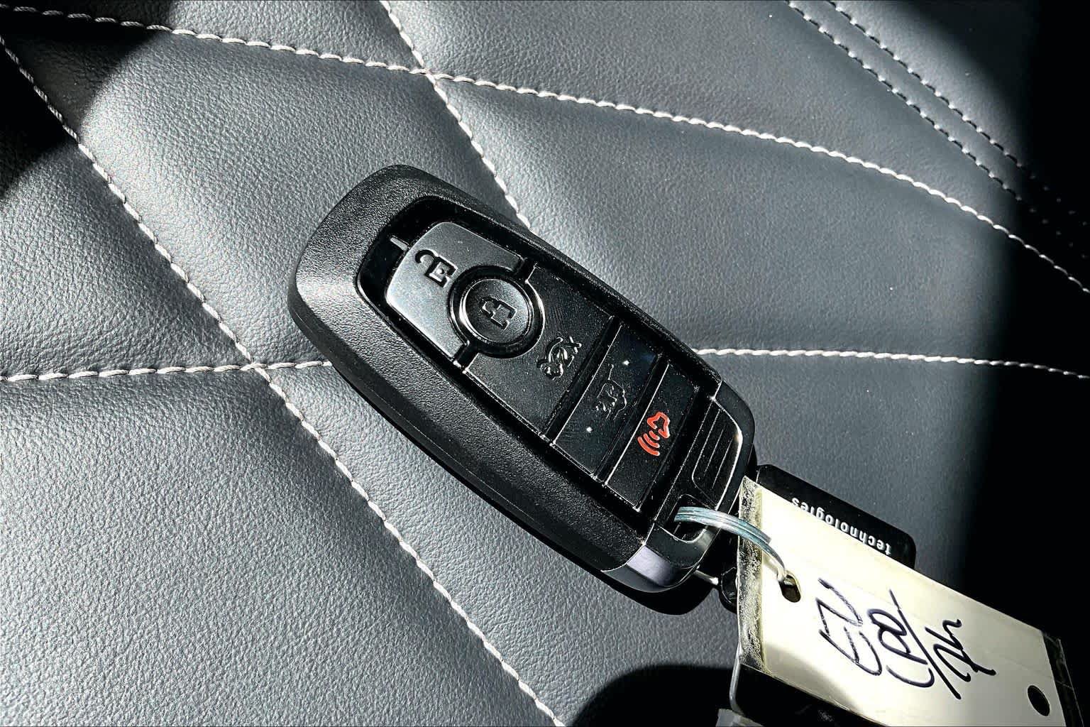 Certified 2025 Ford Mustang Mach-E Select AWD/4WD image 14