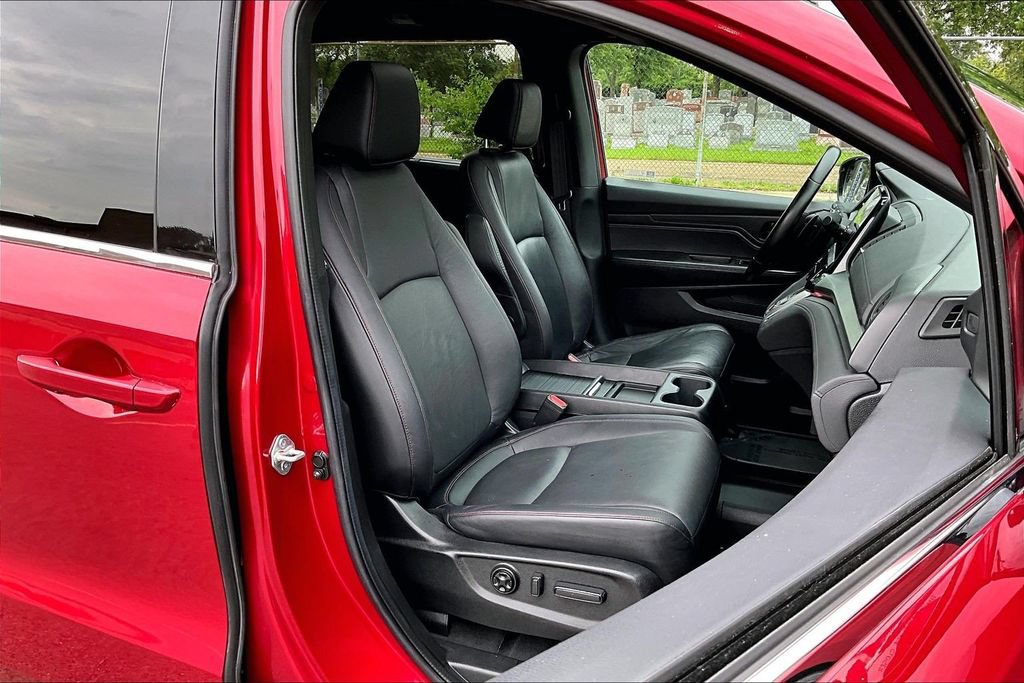 Used 2024 Honda Odyssey Sport image 7