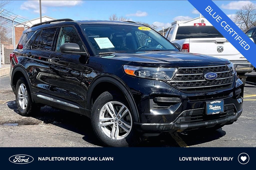 Certified 2022 Ford Explorer XLT w/ Class IV Trailer Tow Package