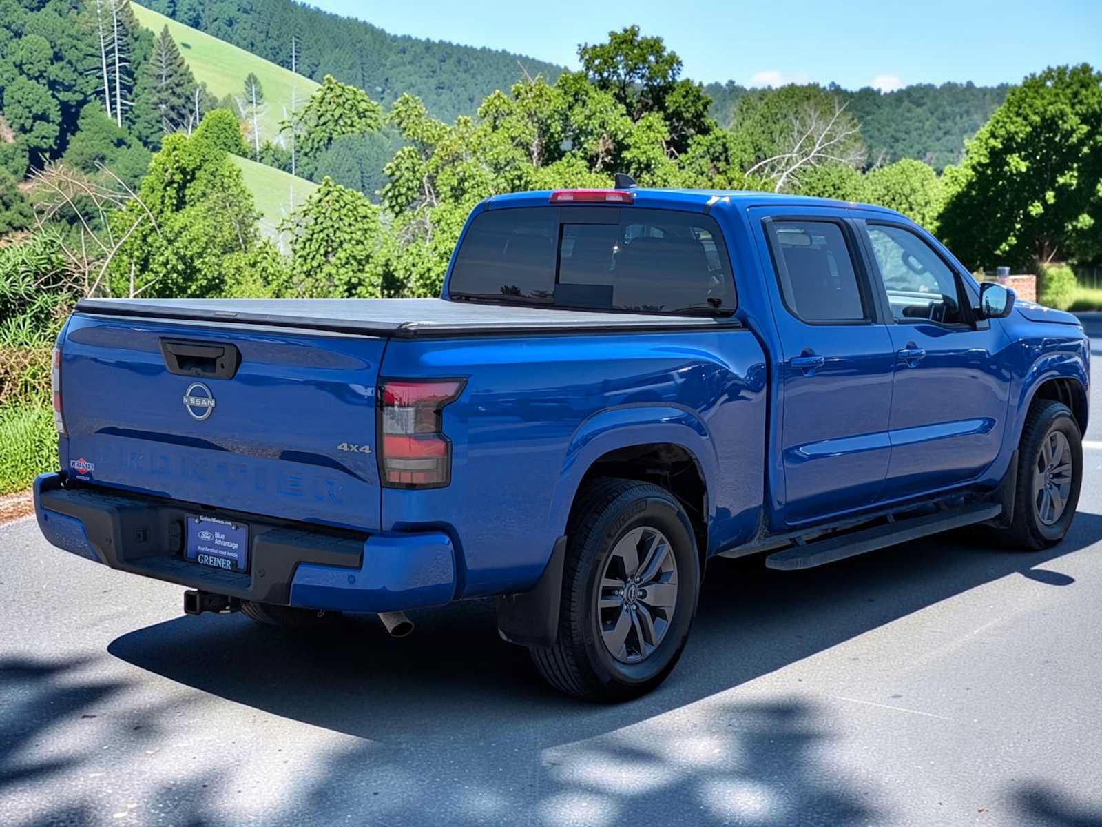Used 2025 Nissan Frontier SV w/ SV Convenience Package AWD/4WD image 6