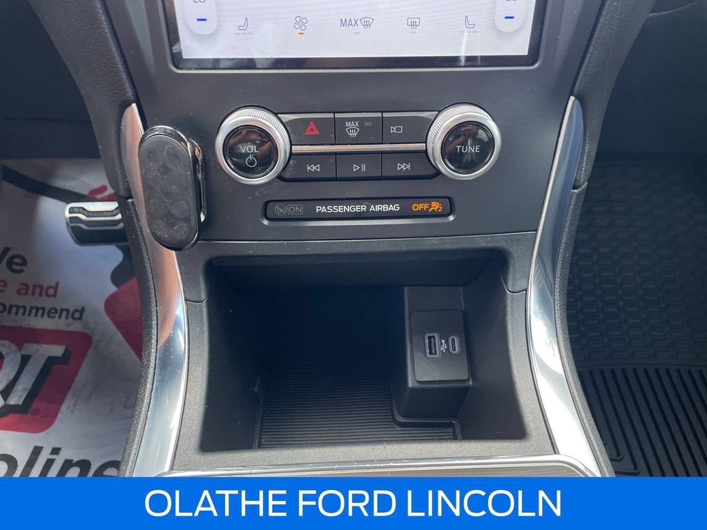 Certified 2022 Ford Edge ST AWD/4WD image 15