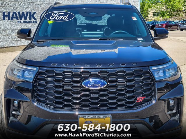 Certified 2025 Ford Explorer ST w/ Sun And Sound Package AWD/4WD image 4