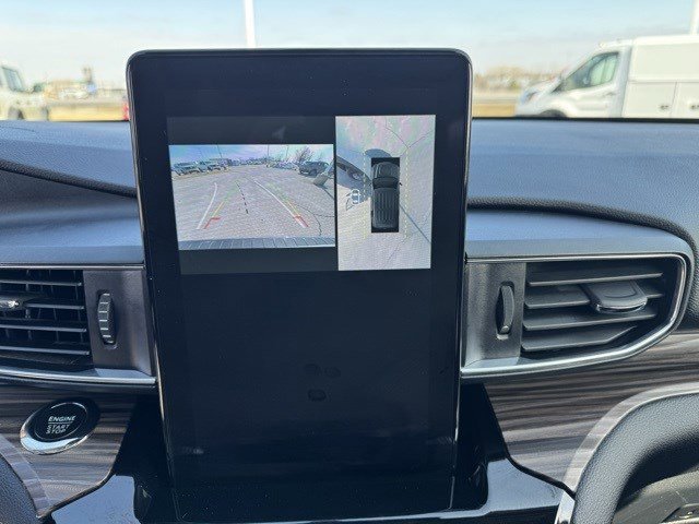 Certified 2023 Ford Explorer Limited w/ Limited Technology Package image 20