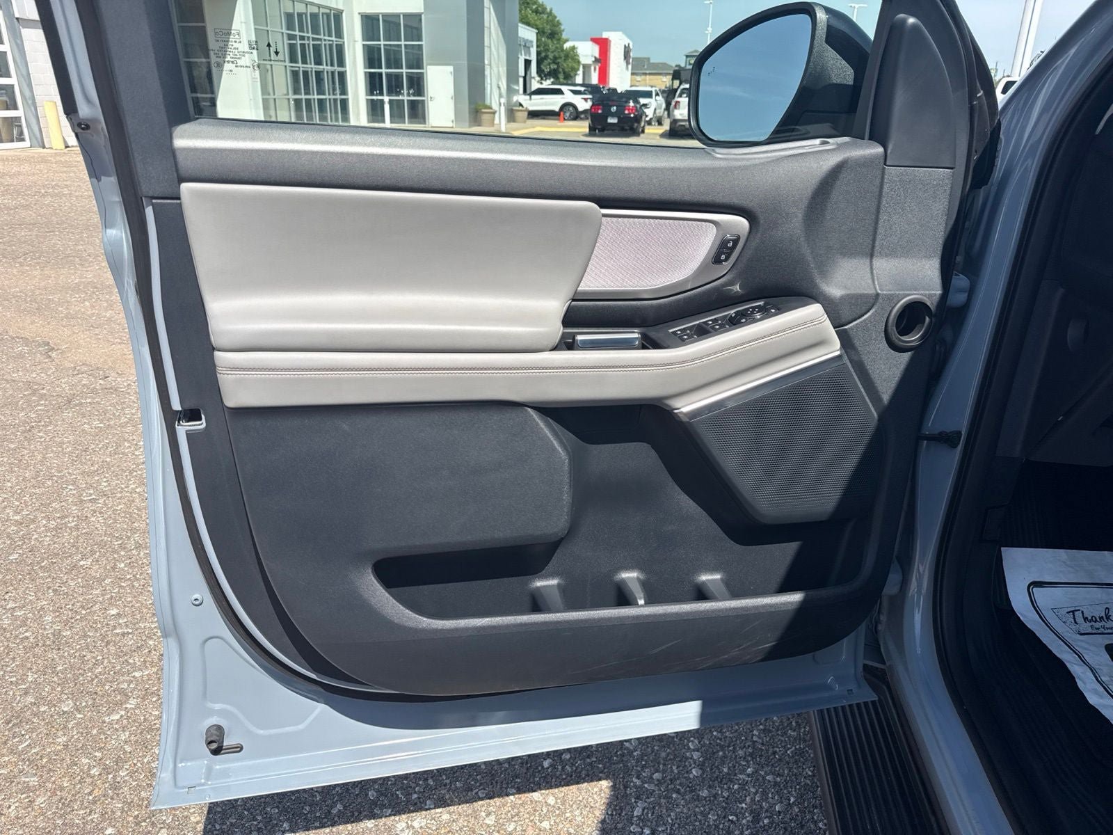 Certified 2025 Ford Expedition Active AWD/4WD image 19