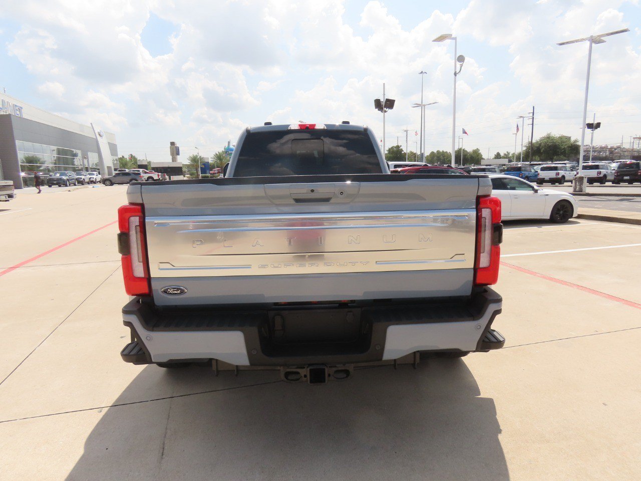 Certified 2026 Ford F450 Platinum w/ Platinum Plus Package AWD/4WD image 13