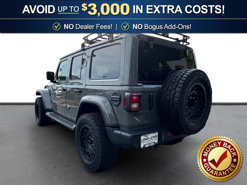 Used 2019 Jeep Wrangler Unlimited Sahara AWD/4WD image 4