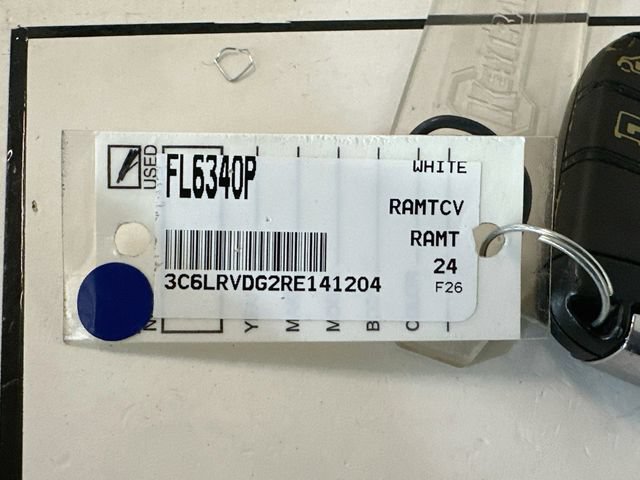 Used 2024 RAM ProMaster 2500 w/ Convenience Group FWD image 29