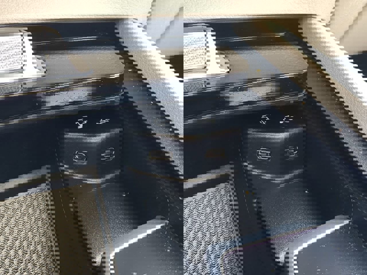 Used 2022 Mercedes-Benz GLE 350 image 21