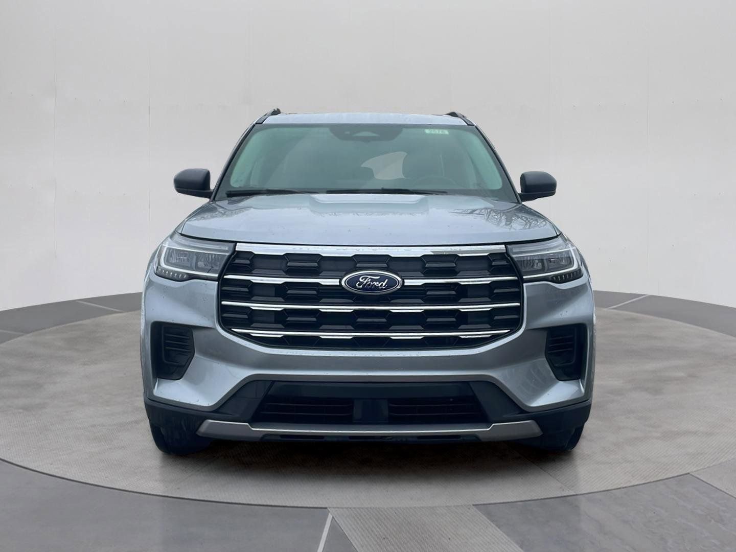 Certified 2025 Ford Explorer Active AWD/4WD image 10