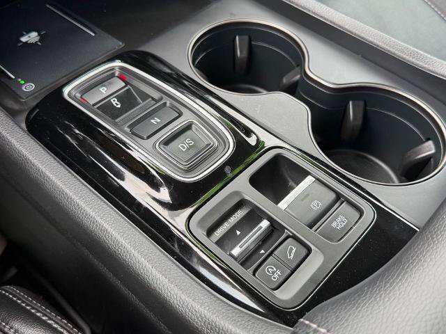 Used 2024 Honda Pilot EX-L image 6