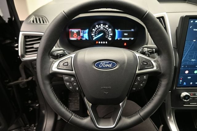 Certified 2024 Ford Edge Titanium w/ Equipment Group 301A AWD/4WD image 19