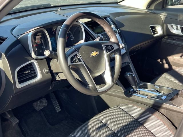 Used 2017 Chevrolet Equinox LT w/ Convenience Package image 6