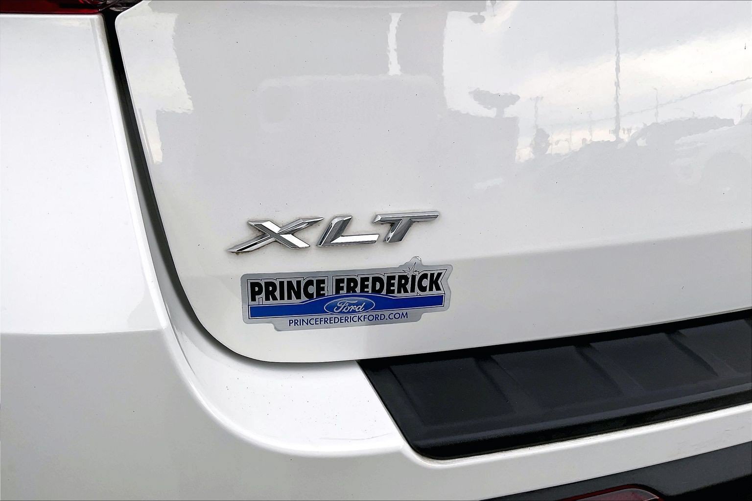 Certified 2020 Ford Explorer XLT w/ Equipment Group 202A RWD image 8