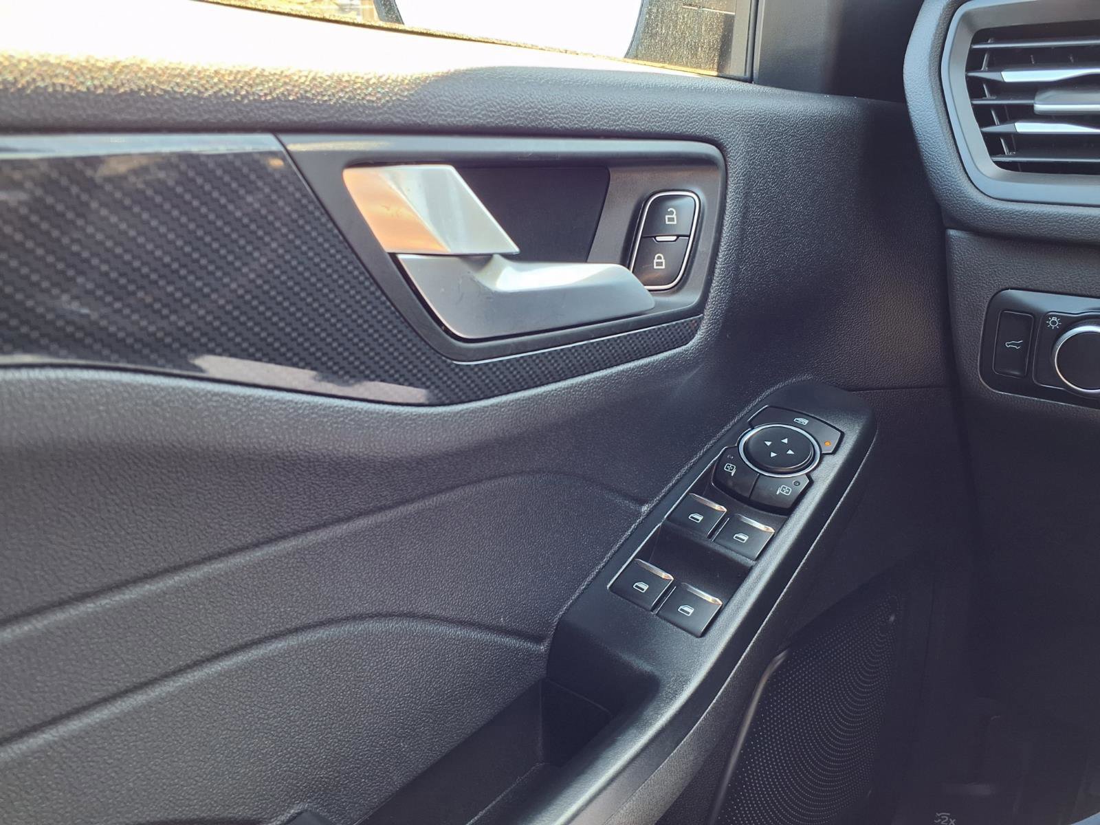 Certified 2024 Ford Escape ST-Line w/ Tech Pack #1 image 22