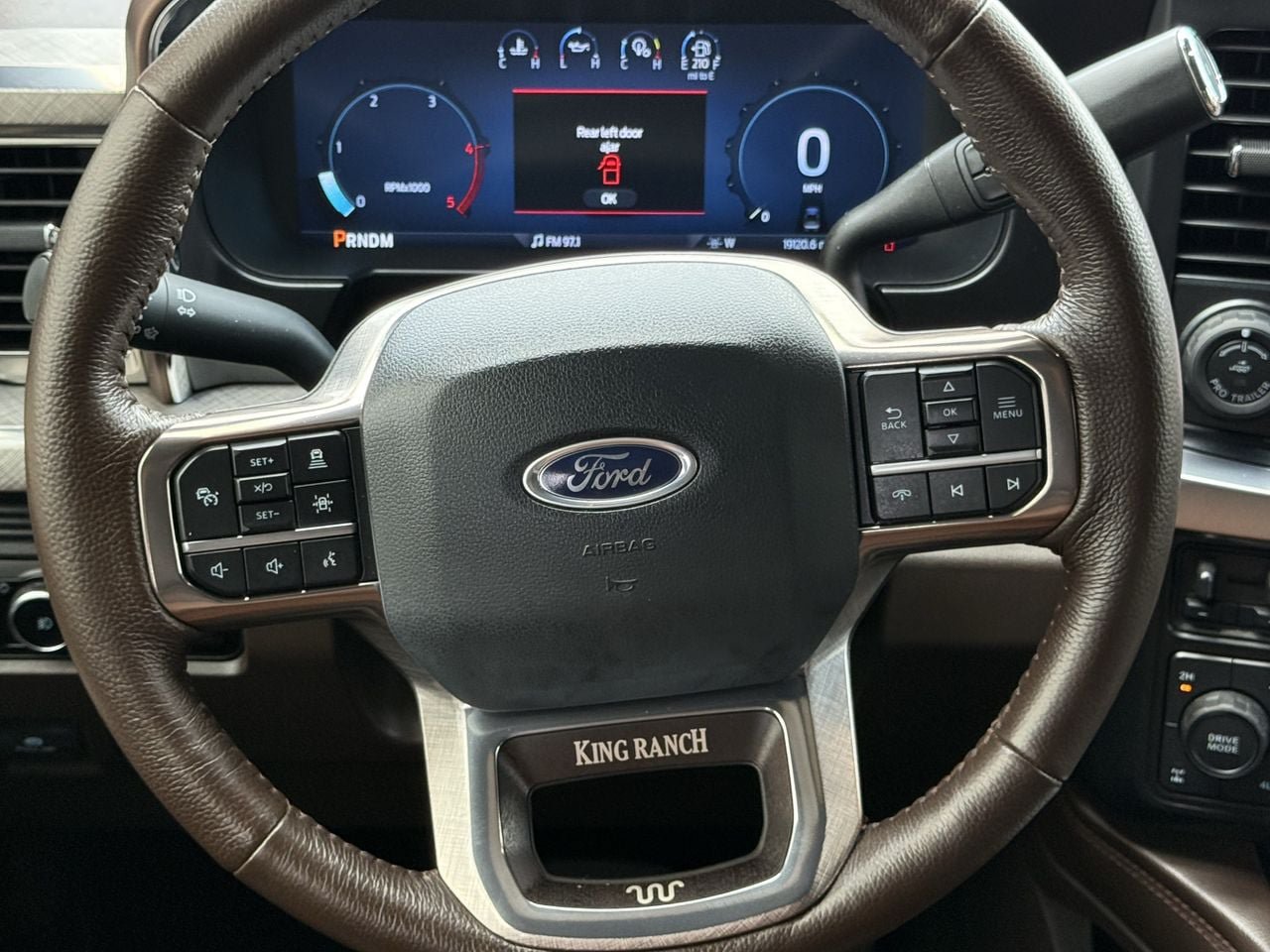 Certified 2025 Ford F250 King Ranch w/ FX4 Off-Road Package AWD/4WD image 19