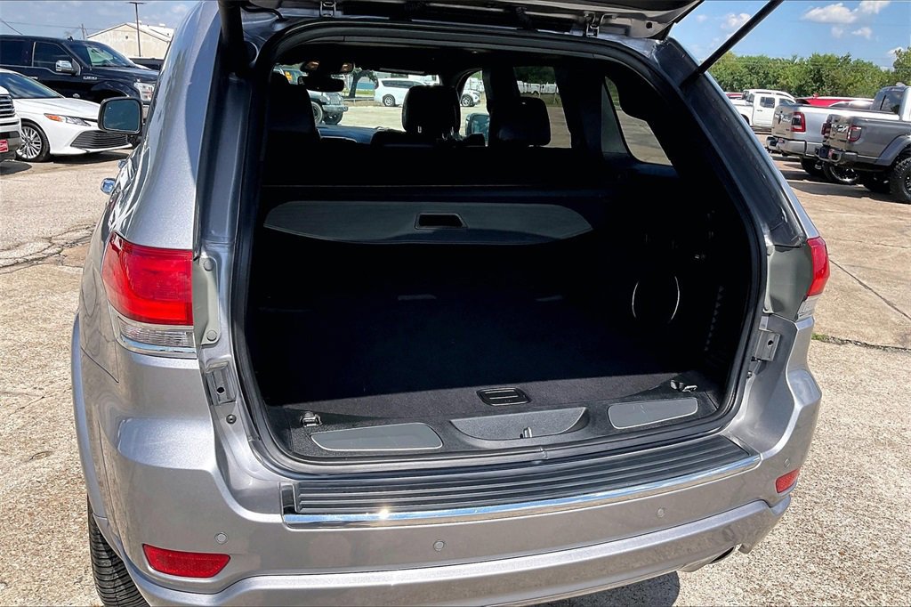 Used 2018 Jeep Grand Cherokee Overland image 37