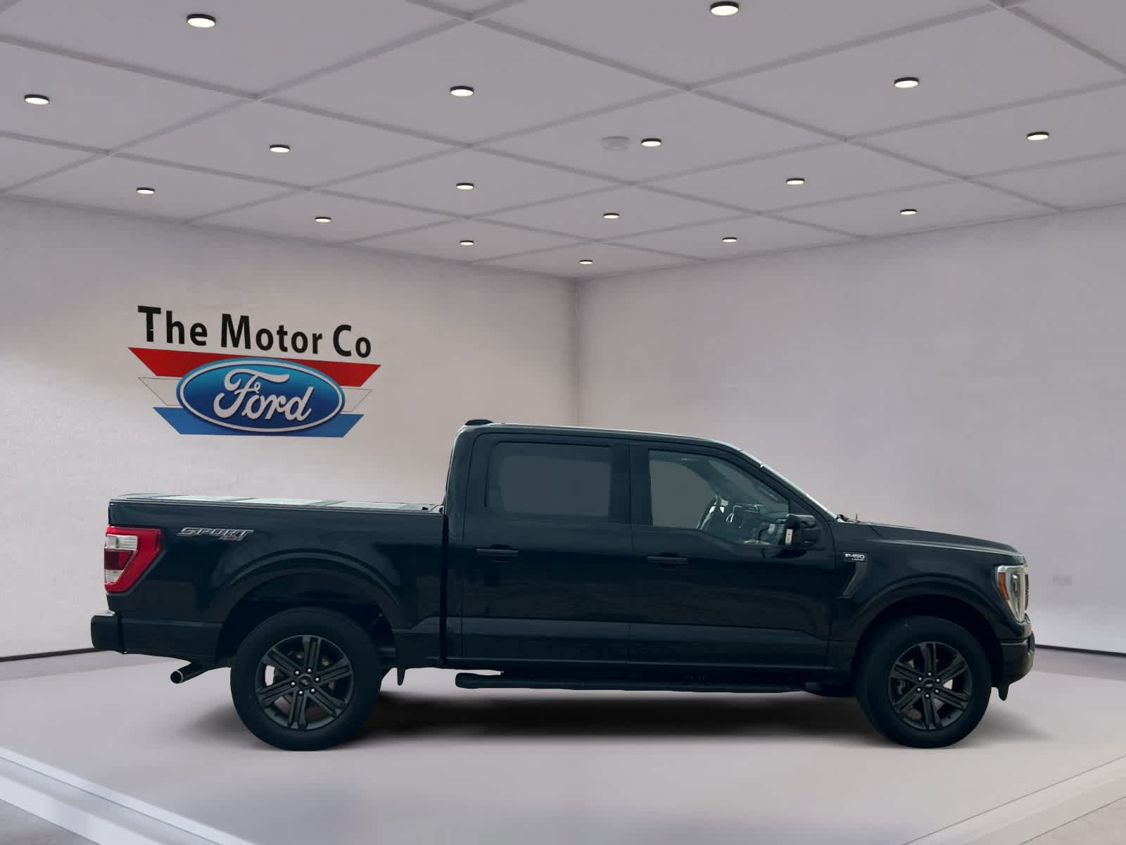 Certified 2023 Ford F150 Lariat w/ Equipment Group 502A High AWD/4WD image 4