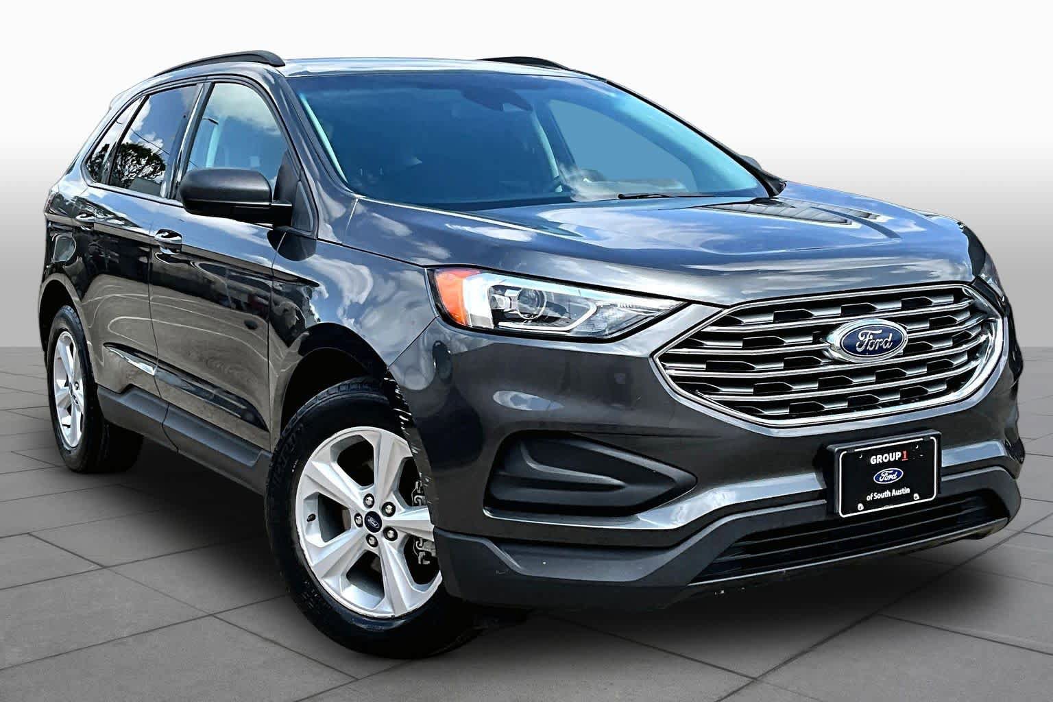 Certified 2020 Ford Edge SE FWD image 3