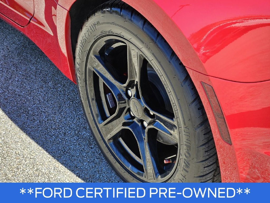 Used 2020 Chevrolet Camaro LT RWD image 7