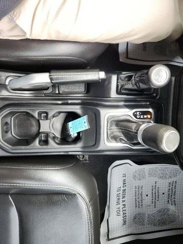 Used 2020 Jeep Wrangler Unlimited Sahara AWD/4WD image 19