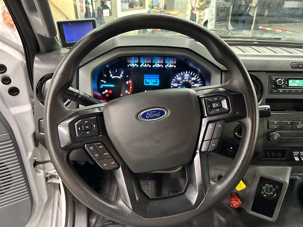 Certified 2022 Ford F750 2WD Regular Cab Super Duty image 8