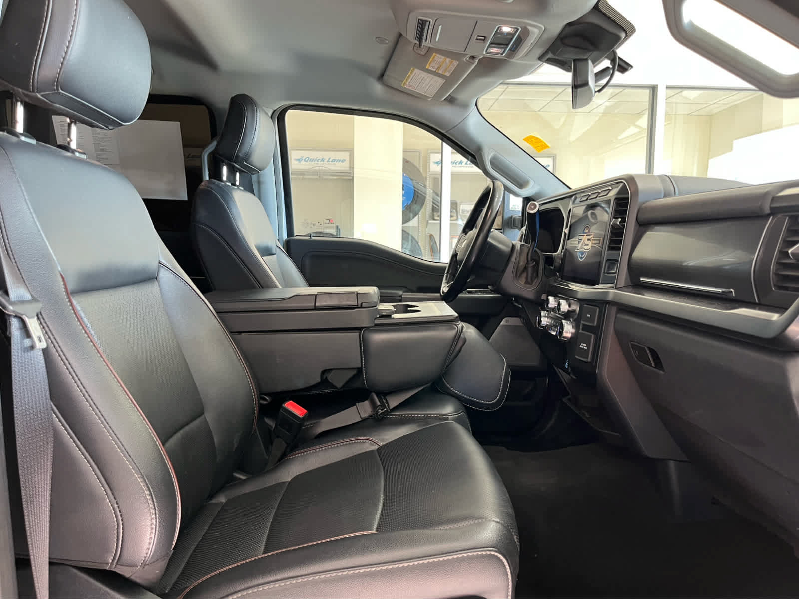 Certified 2023 Ford F350 Lariat w/ Tow Technology Package AWD/4WD image 38