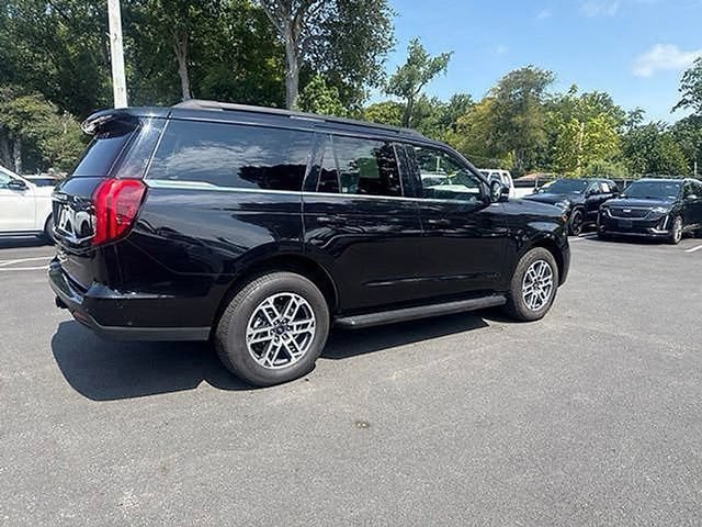 Certified 2025 Ford Expedition Active AWD/4WD image 13