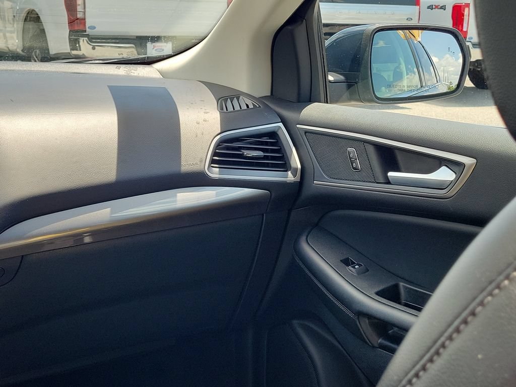 Certified 2023 Ford Edge SEL w/ Convenience Package AWD/4WD image 16